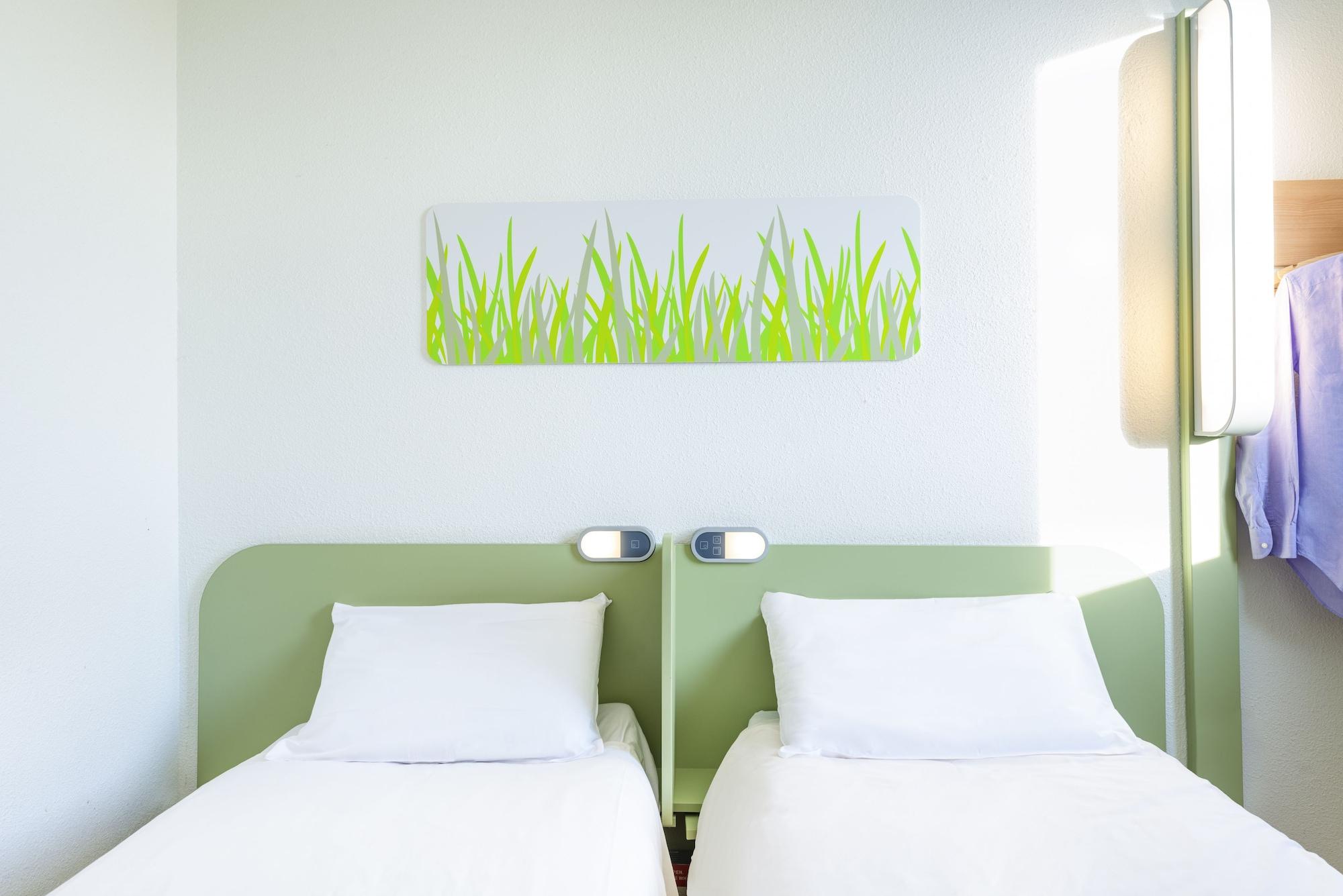 Ibis Budget Hyères Eksteriør billede