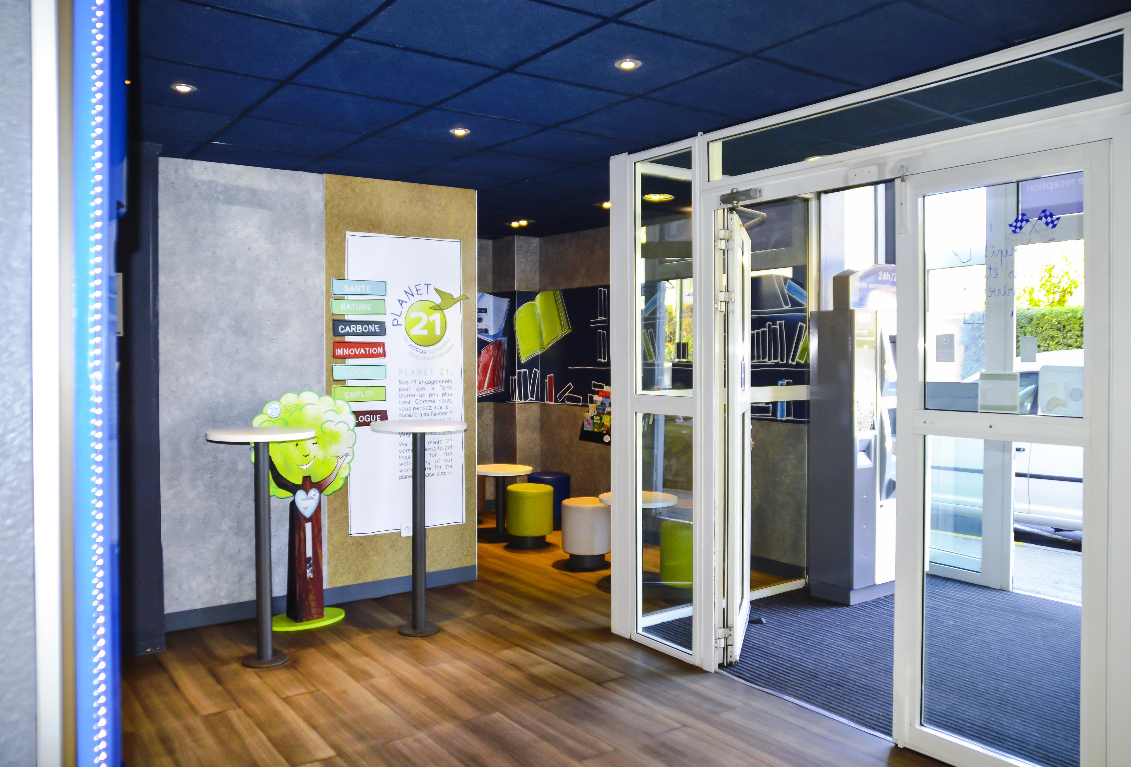 Ibis Budget Hyères Eksteriør billede
