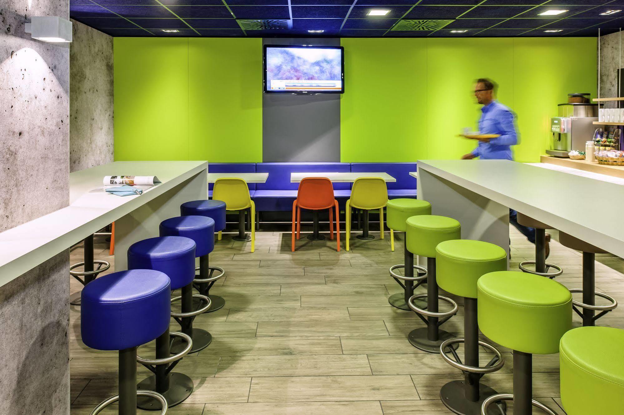 Ibis Budget Hyères Eksteriør billede